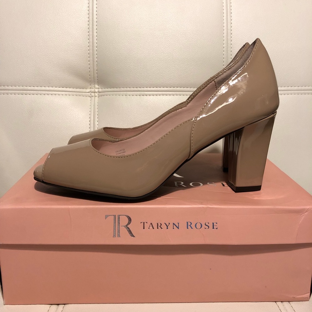 New! Taryn Rose Francis Heels in Nutmeg Neutral